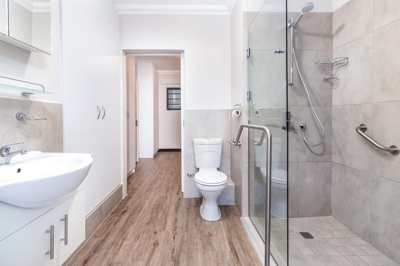 2 Bedroom Property for Sale in Buhrein Western Cape